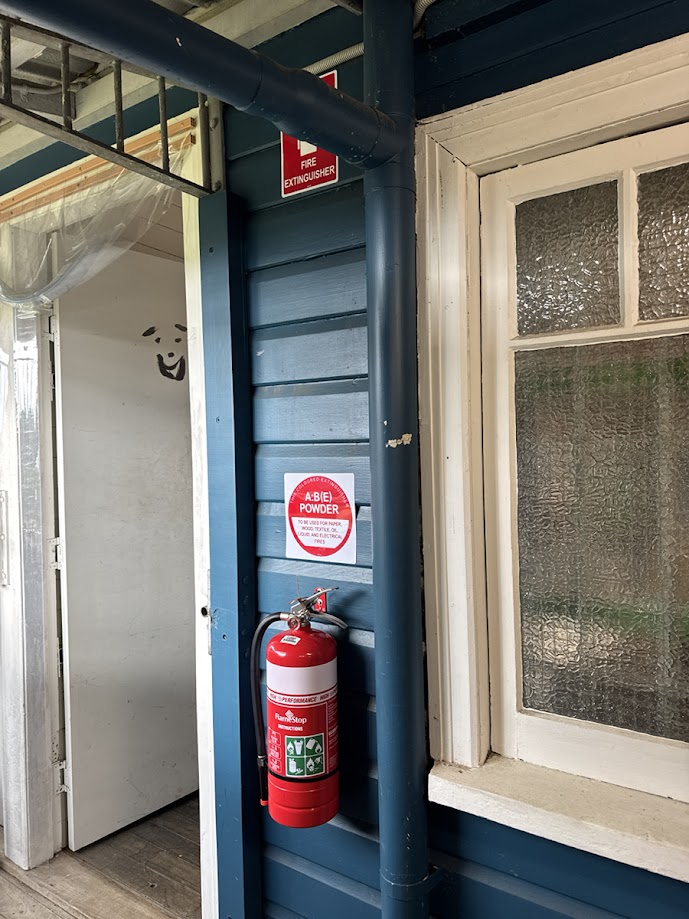 Shock Busters ABE fire extinguisher and commercial fire blanket installed in Lismore